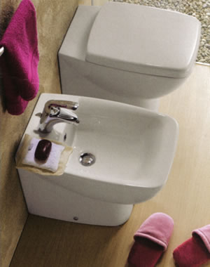 WC-Stolar, Blandare, Accessoarer
