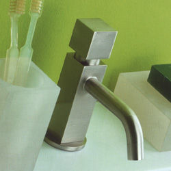 WC-Stolar